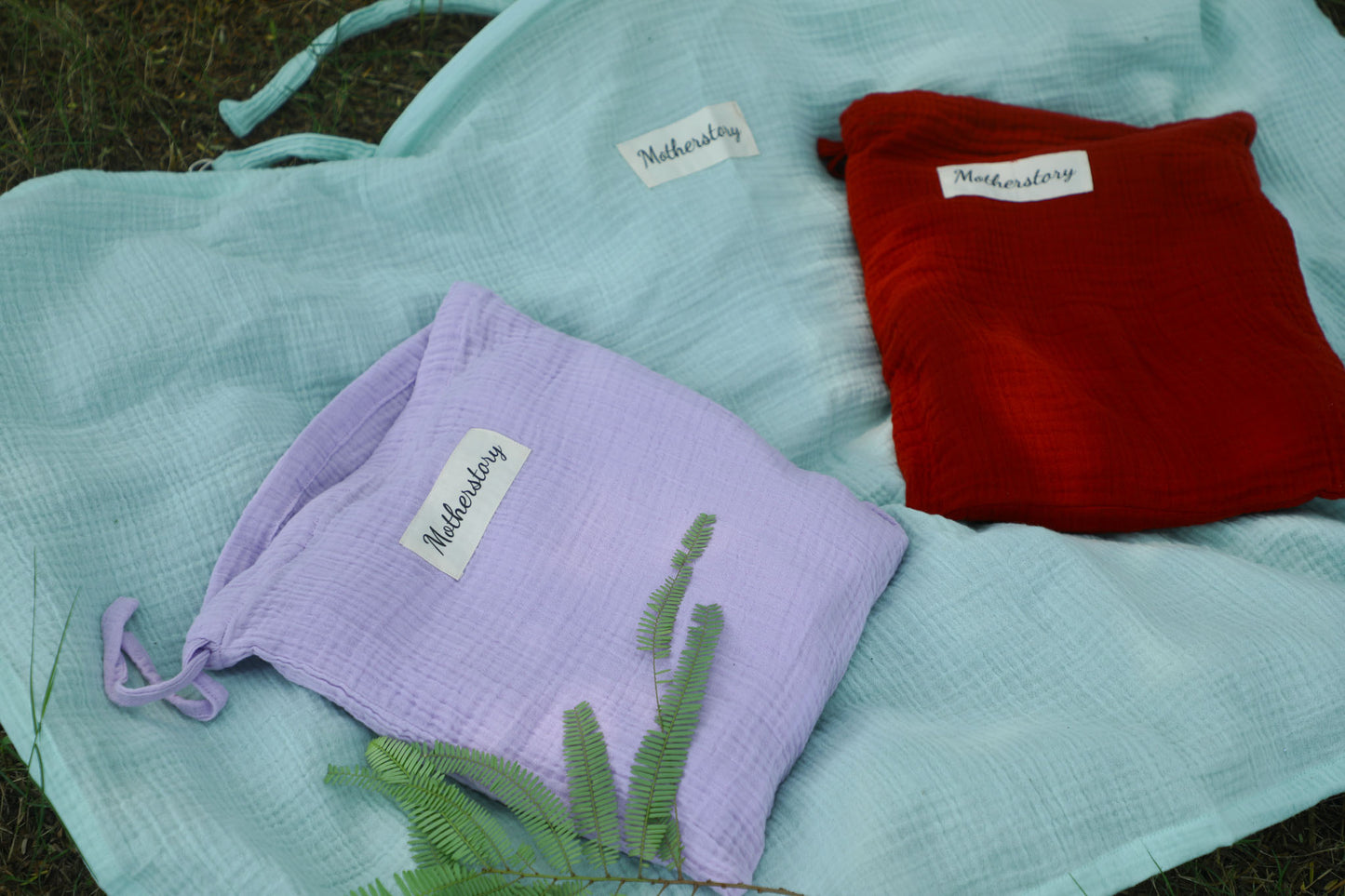 Mihanna Nursing Cover